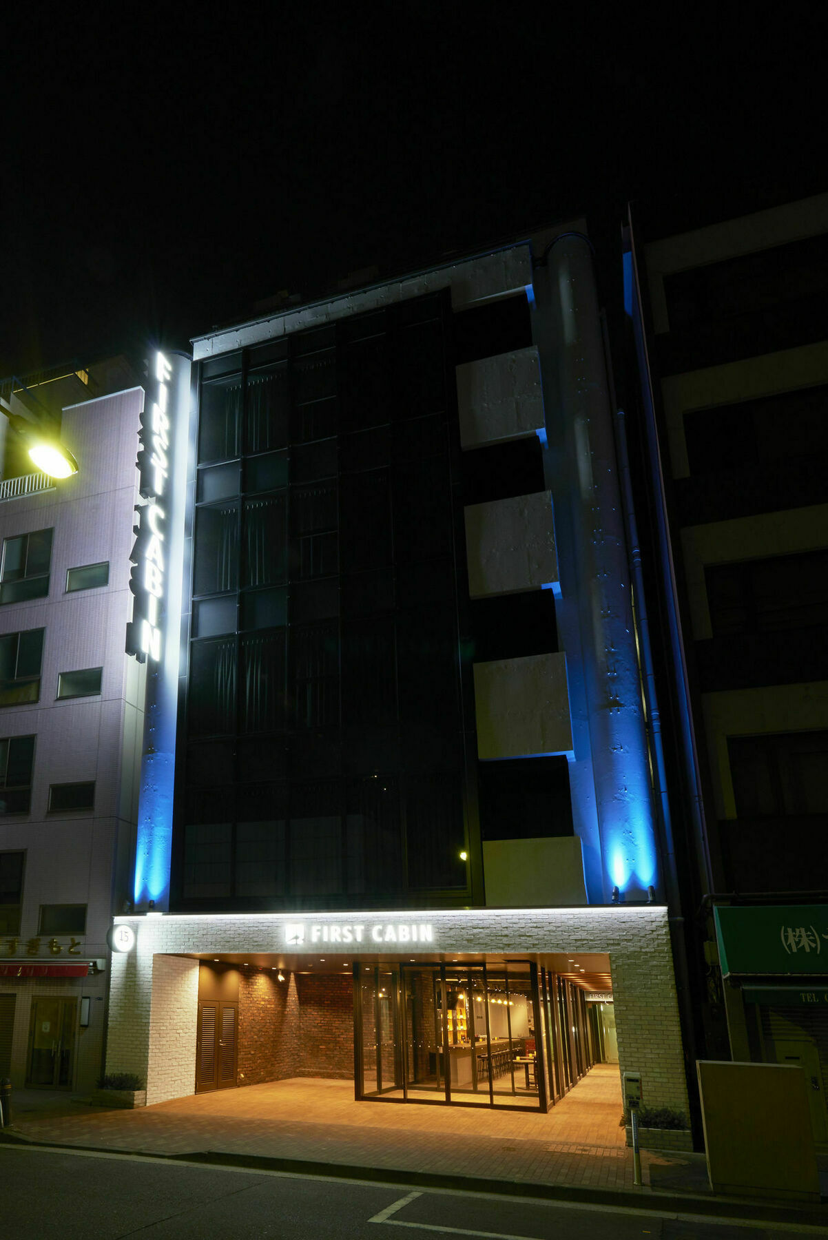 เฟิร์สต์ เคบิน นิฮมบาชิ โยโกยะมะโช Hotel โตเกียว ภายนอก รูปภาพ